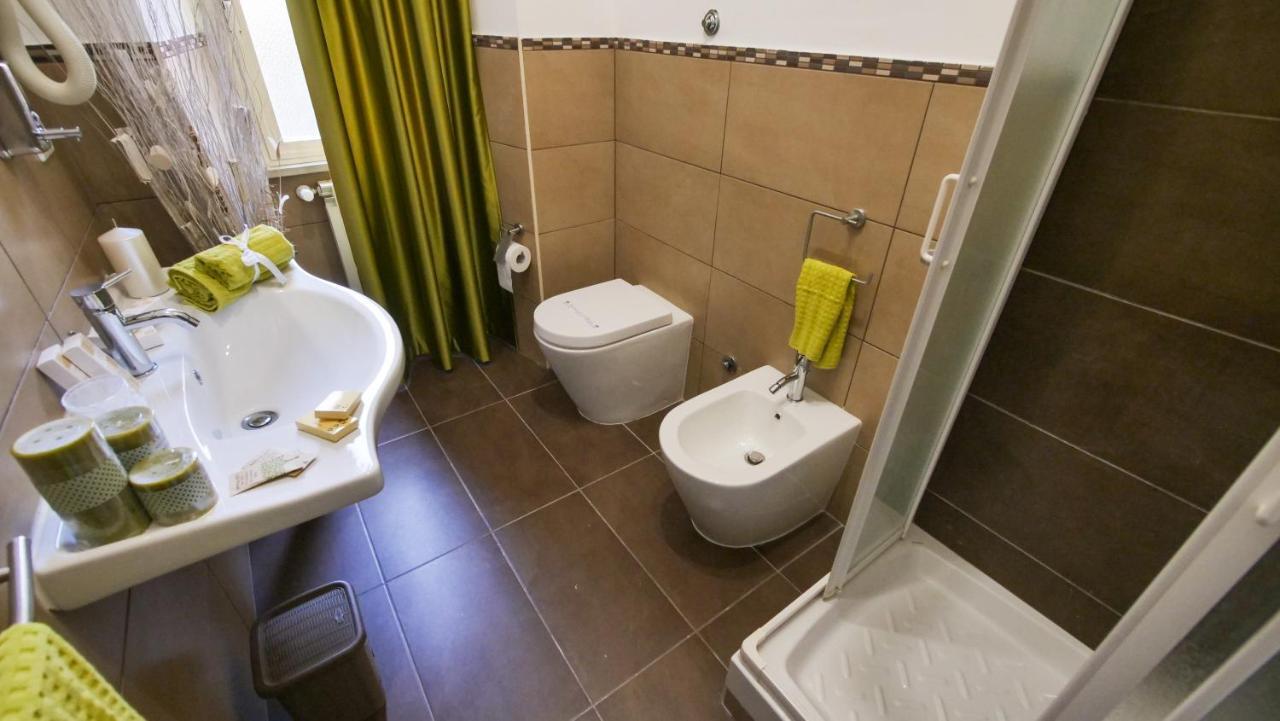 Home Suites Giolitti Рим Экстерьер фото